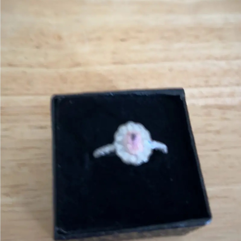 🆕 Beautiful Pink Moissanite Gemstone and Silver Engagement Band Ring - SIZE 7 - Picture 12 of 17